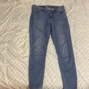 Old Navy super skinny, ankle, mid rise jeans, size 6